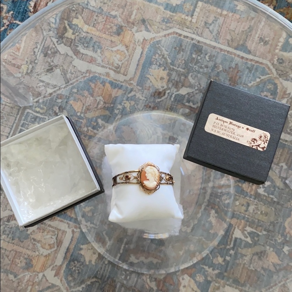 Rare Vintage Cameo 14k rose gold plated bracelet